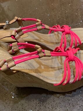 Sandal